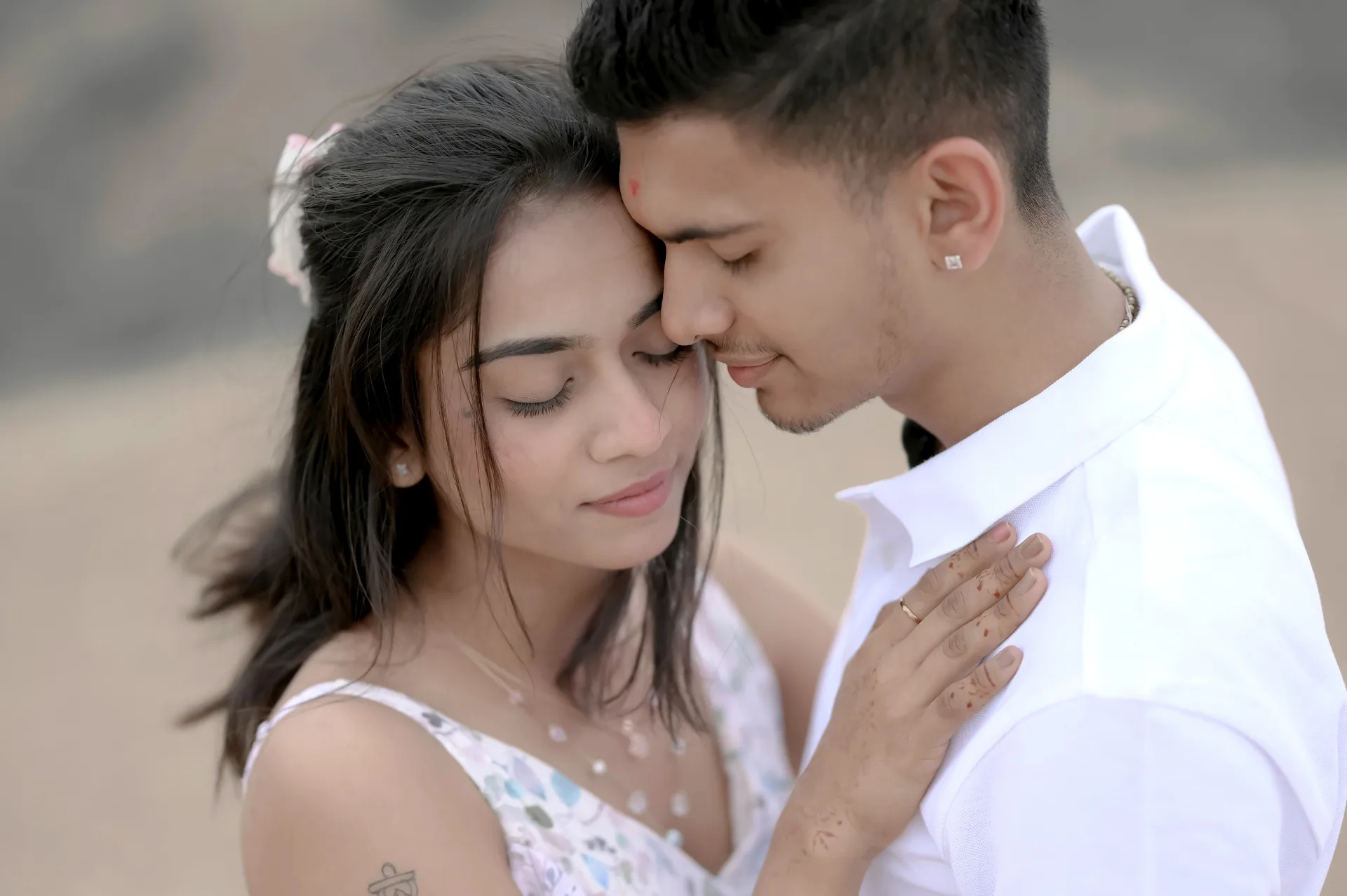 Nose to Nose — the couple photograph by Akshay Hirani