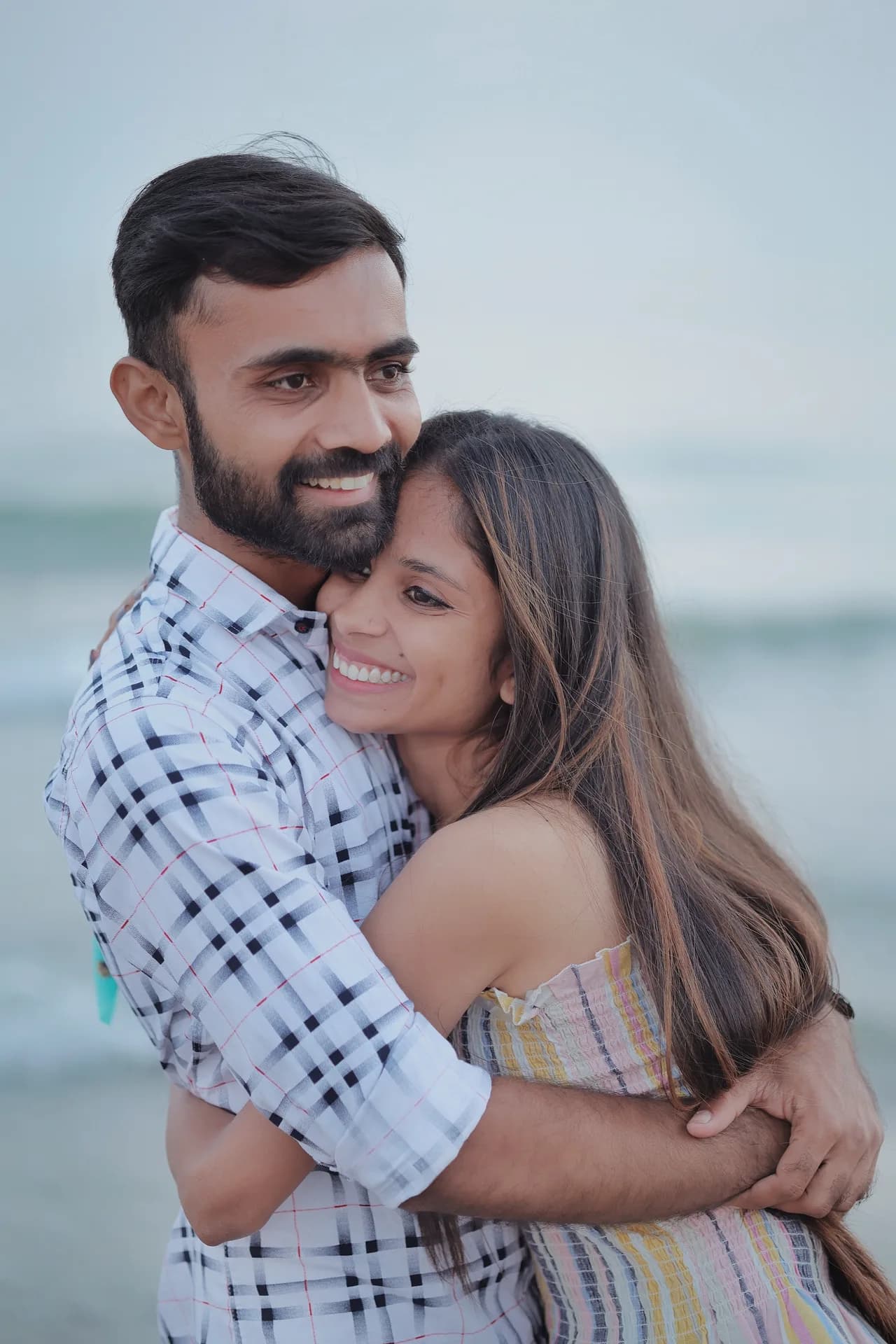 Unscripted — the couple photograph by Akshay Hirani